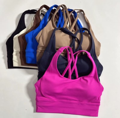 Топ спортивный ActiveTop - купить в Харыялахе